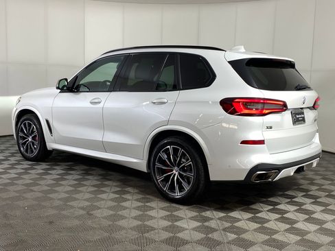Used 2023 BMW X5 M50i w/ Executive Package image 3