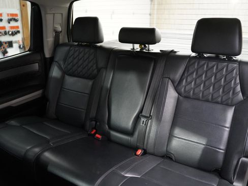 Used 2020 Toyota Tundra Platinum image 33