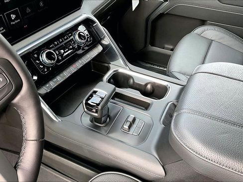 New 2026 GMC Sierra 1500 Denali AWD/4WD image 21