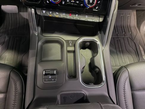 Used 2025 GMC Sierra 2500 Denali w/ Max Trailering Package AWD/4WD image 23