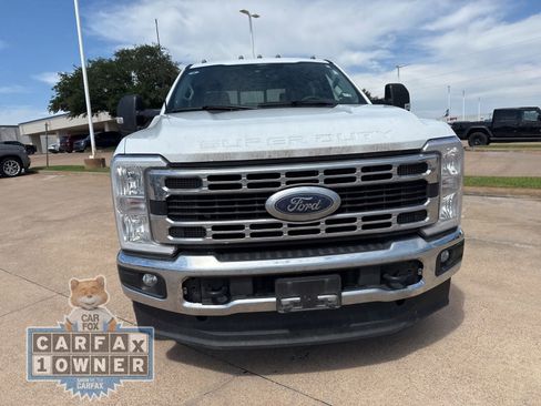 Used 2024 Ford F350 XLT w/ FX4 Off-Road Package AWD/4WD image 2