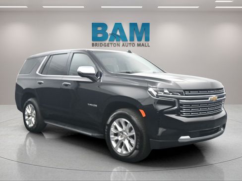 Used 2024 Chevrolet Tahoe Premier AWD/4WD image 1
