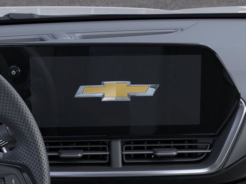 New 2026 Chevrolet Trax RS image 20