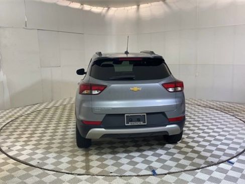 Used 2023 Chevrolet TrailBlazer LT w/ Convenience Package image 7