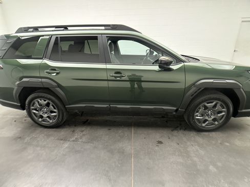 Used 2026 Subaru Outback Premium AWD/4WD image 9
