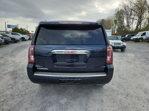 Used 2017 GMC Yukon Denali w/ Open Road Package image 4