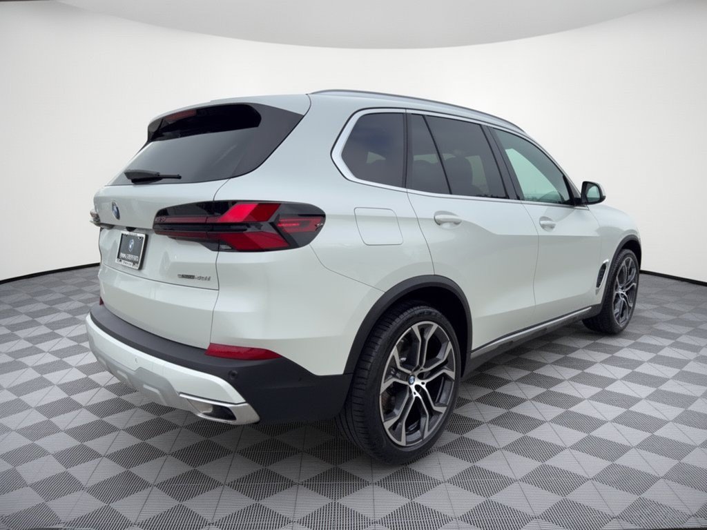Certified 2024 BMW X5 sDrive40i w/ Premium Package RWD image 9