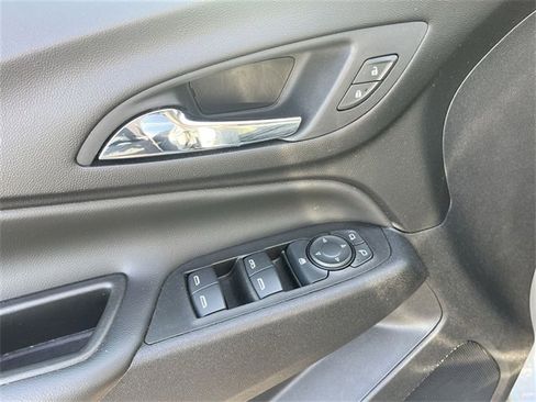 Certified 2023 Chevrolet Equinox LT image 22