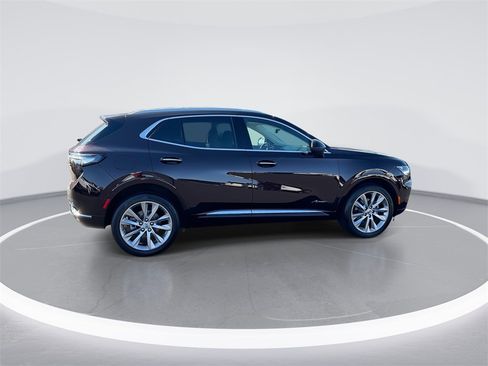 Used 2023 Buick Envision Avenir image 9