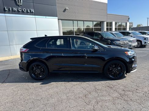 Used 2020 Ford Edge ST w/ Equipment Group 401A image 8