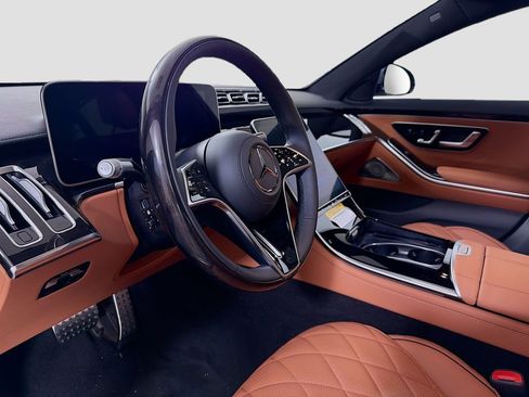 Used 2026 Mercedes-Benz S 580 S 580 image 10