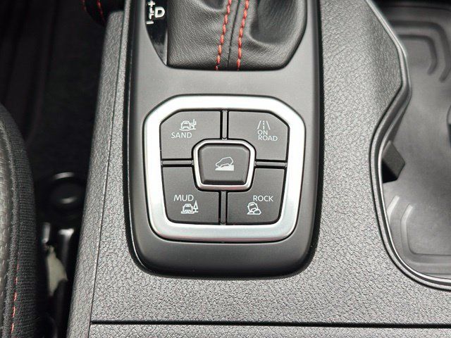 Certified 2026 Nissan Frontier PRO-4X w/ Pro Premium Package AWD/4WD image 34