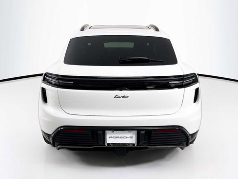 New 2025 Porsche Macan Turbo Electric image 10