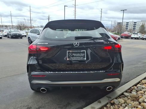 New 2026 Mercedes-Benz GLA 35 AMG 4MATIC image 5