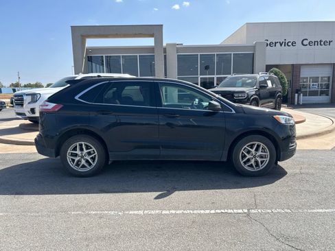 Used 2024 Ford Edge SEL AWD/4WD image 4