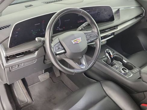 Certified 2024 Cadillac XT4 Premium Luxury AWD/4WD image 19