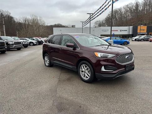 Used 2024 Ford Edge SEL AWD/4WD image 3