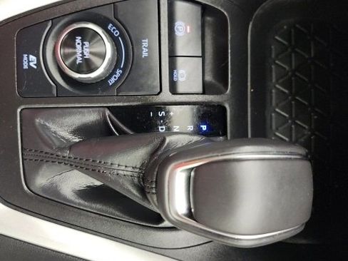 Certified 2024 Toyota RAV4 XLE Premium image 72