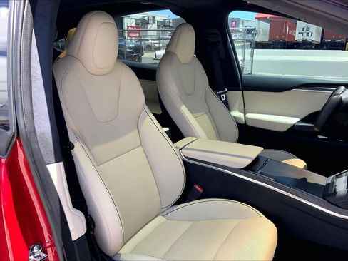 Used 2022 Tesla Model X Plaid AWD/4WD image 13