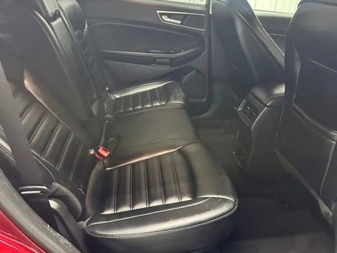 Used 2019 Ford Edge SEL w/ Equipment Group 201A image 15