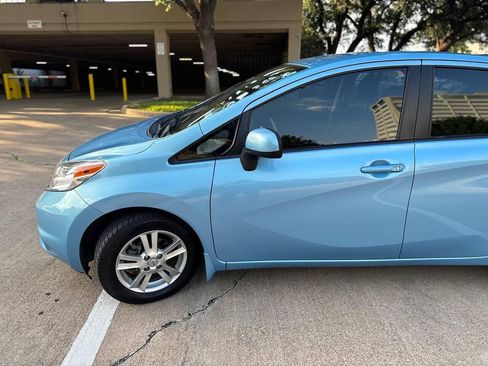 Used 2014 Nissan Versa Note SV w/ Sport Value Package FWD image 4