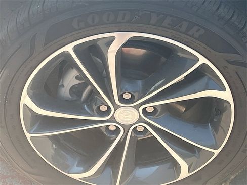 Used 2023 Buick Encore GX Select w/ Safety Package II image 29