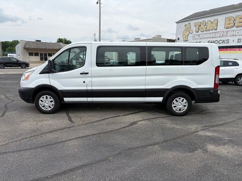 Used 2019 Ford Transit 350 XLT RWD image 6