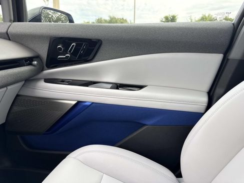 New 2027 Cadillac Optiq Luxury RWD image 21