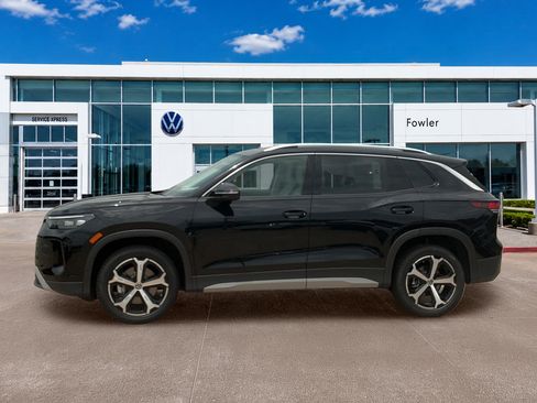 New 2026 Volkswagen Tiguan SE AWD/4WD image 8