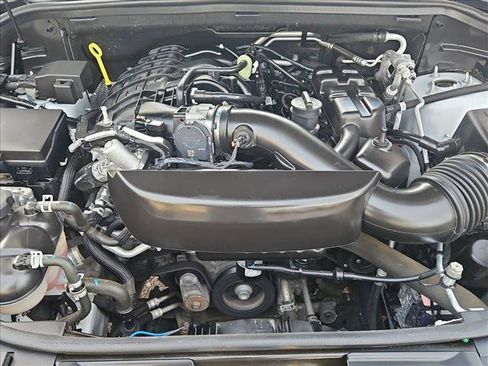 Used 2023 Dodge Durango GT image 24