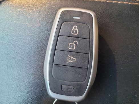 Used 2021 Jeep Compass Limited FWD image 32
