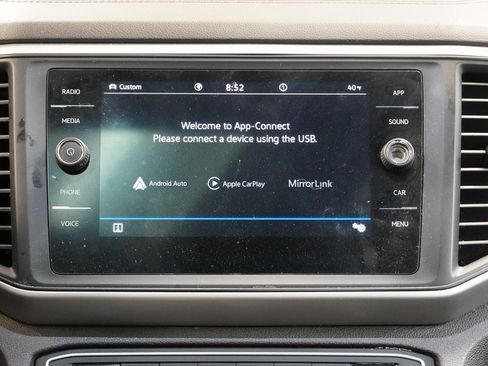 Used 2021 Volkswagen Atlas Cross Sport SE w/ Panoramic Sunroof Package image 21