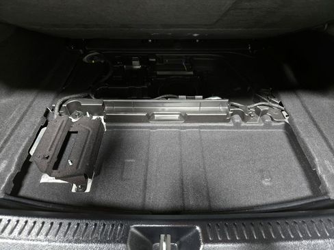 Used 2019 Mercedes-Benz A 220 4MATIC image 46