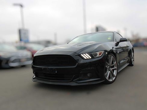 Used 2015 Ford Mustang GT Premium w/ GT Performance Package image 11
