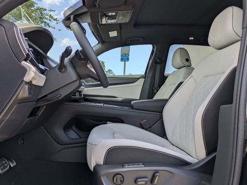 New 2026 Volkswagen Atlas Cross Sport SEL Premium R-Line AWD/4WD image 2