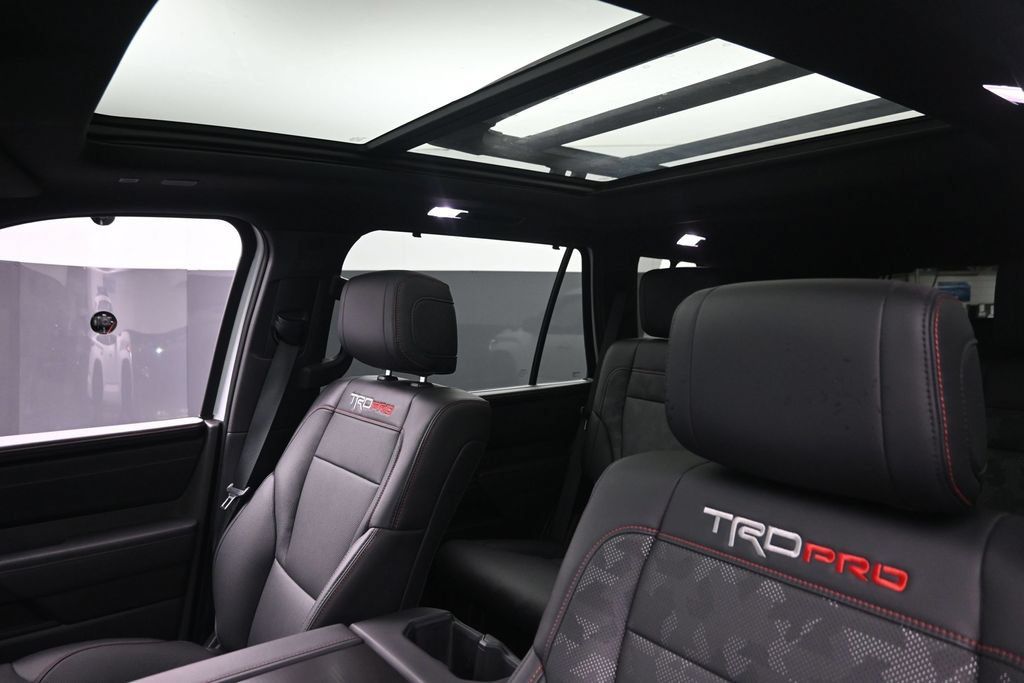 Used 2025 Toyota Sequoia TRD Pro AWD/4WD image 23