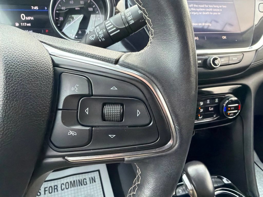 Used 2023 Buick Encore GX Select FWD image 30