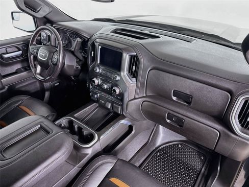Used 2021 GMC Sierra 1500 AT4 w/ AT4 Preferred Package AWD/4WD image 30