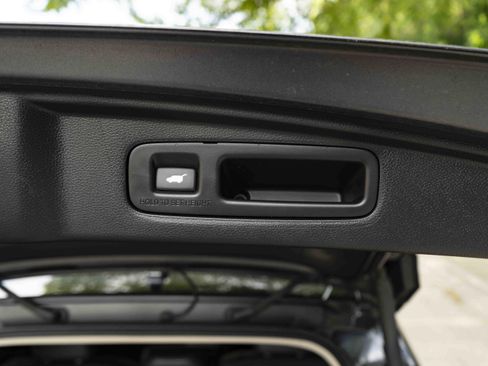 Used 2024 Honda CR-V EX-L image 43
