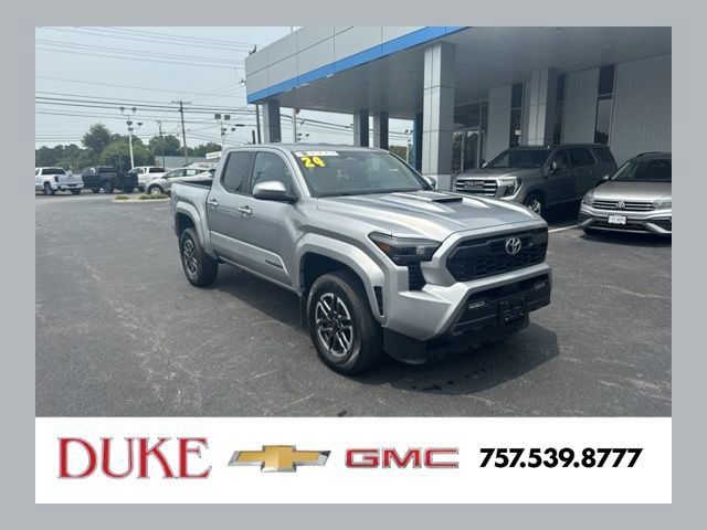 Used 2024 Toyota Tacoma TRD Sport w/ TRD Sport Upgrade Package AWD/4WD image 1
