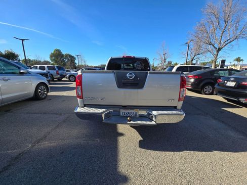 Used 2006 Nissan Frontier XE w/ (G01) XE Preferred Pkg image 6