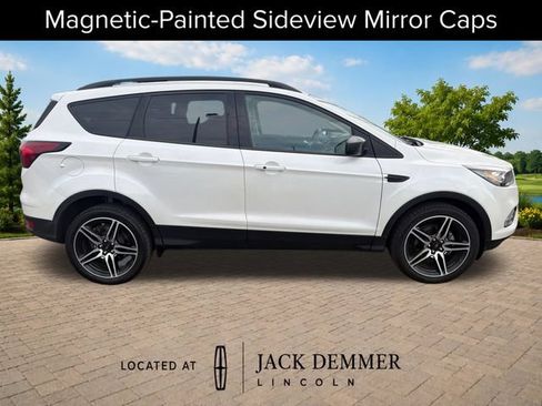 Used 2019 Ford Escape SEL FWD image 8