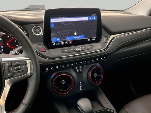 Used 2025 Chevrolet Blazer RS w/ Driver Confidence II Package FWD image 7