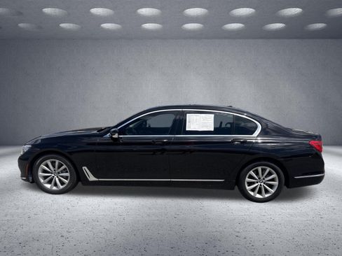 Used 2019 BMW 740i RWD image 1