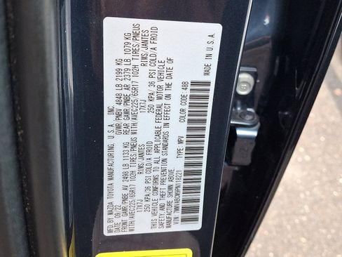 Certified 2023 MAZDA CX-50 2.5 S w/ Cargo Package image 28