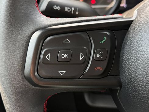 Used 2024 Jeep Wrangler Unlimited Rubicon AWD/4WD image 25
