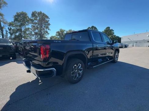 New 2026 GMC Sierra 1500 SLT w/ SLT Premium Package AWD/4WD image 8