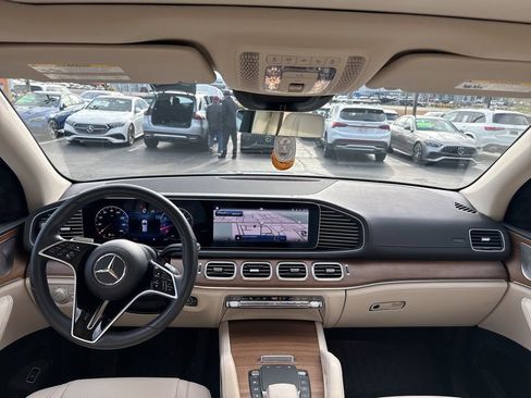 Certified 2024 Mercedes-Benz GLE 350 4MATIC image 21
