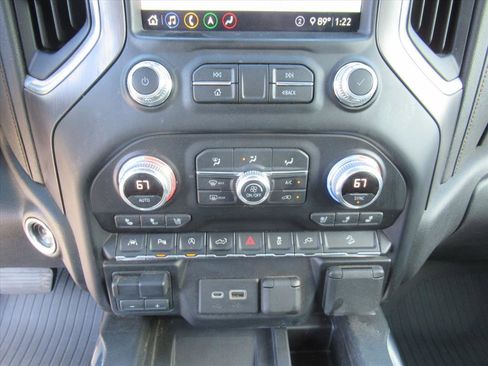 Used 2020 GMC Sierra 1500 AT4 w/ AT4 Premium Package image 23