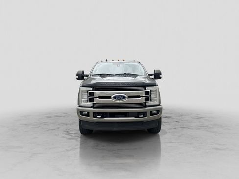 Used 2019 Ford F350 Limited AWD/4WD image 12